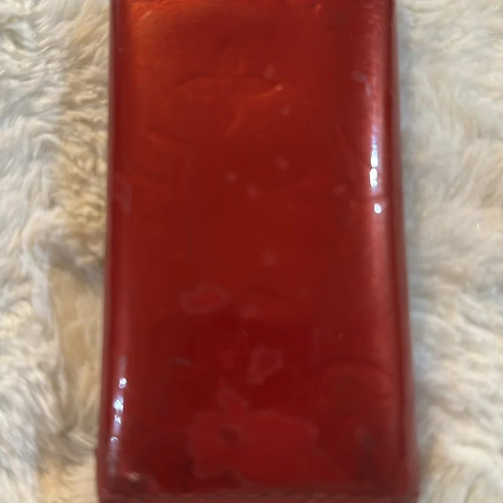 Louis Vuitton 4 Ring Key Holder Case In The Maroon Family - Picture 15 of 16